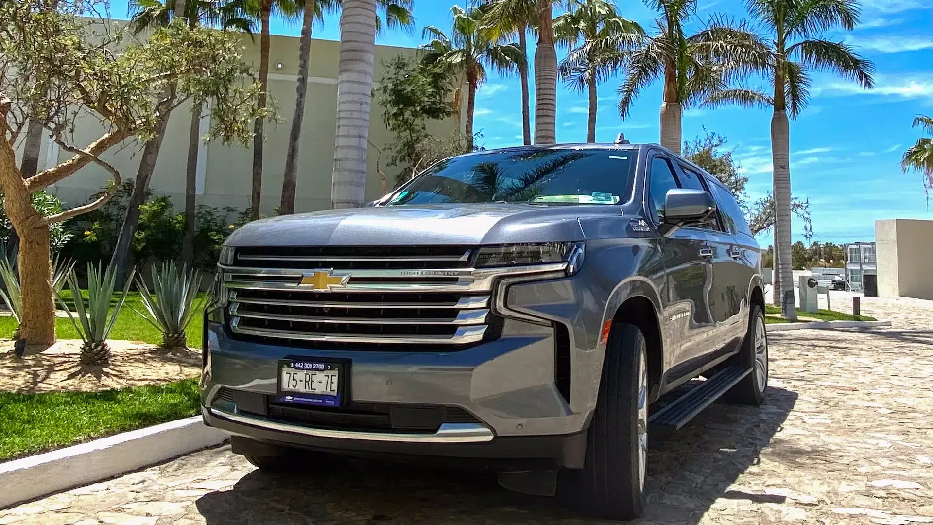 Los Cabos Airport Shuttles - Private Transportation Vehicle