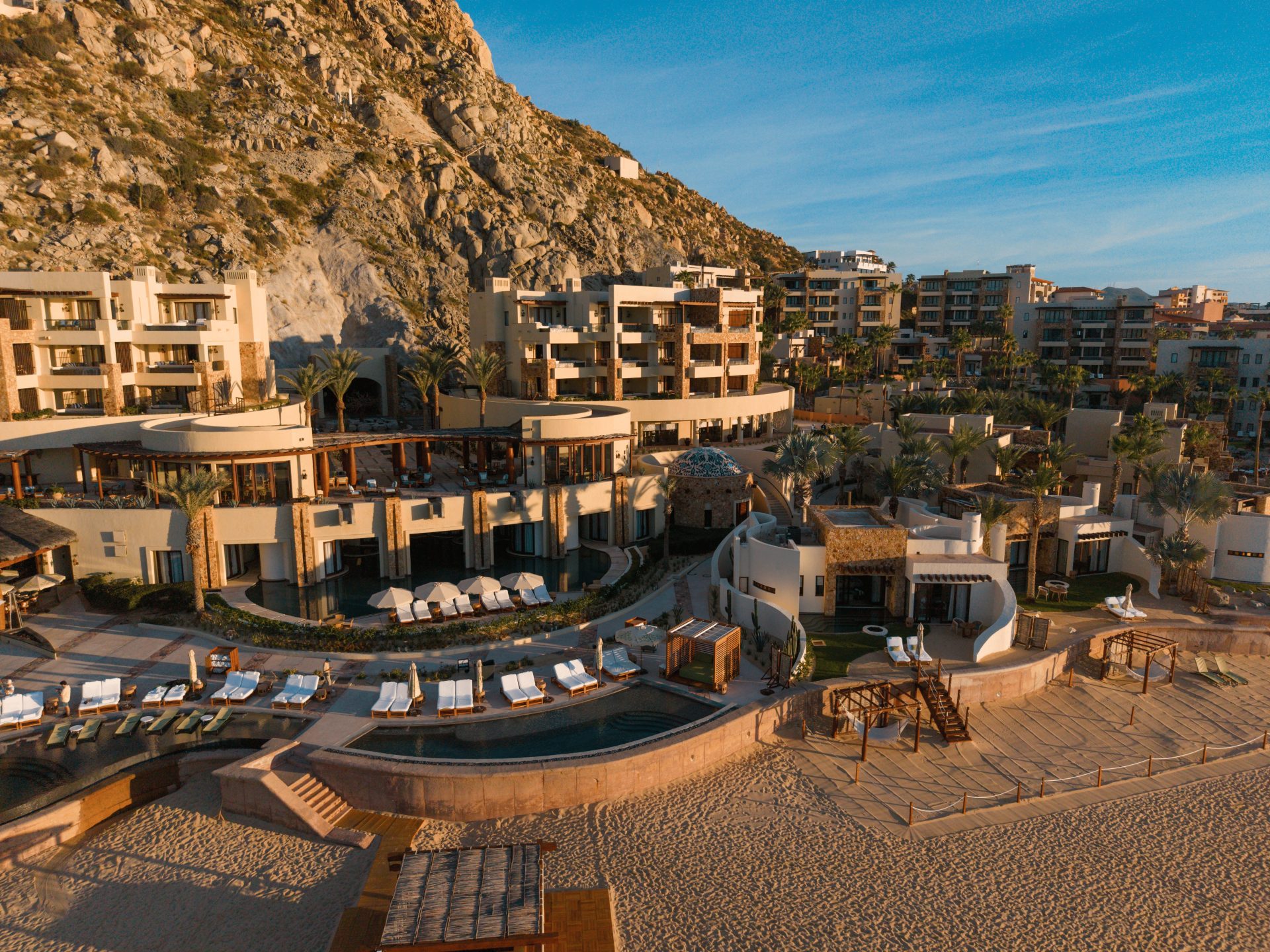 Cabo Airport To Waldorf Astoria Transfer